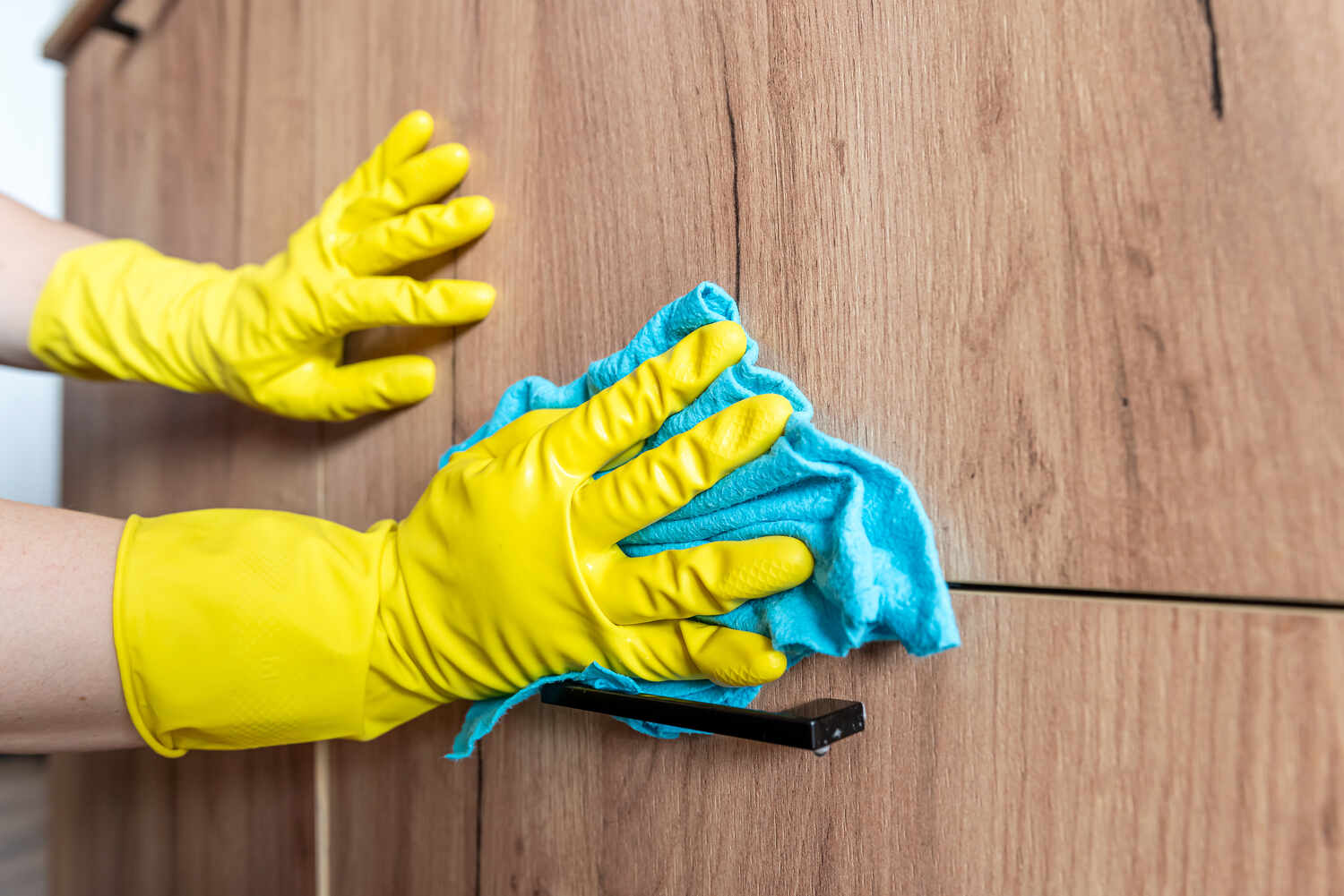 What are the Right Cleaning Methods